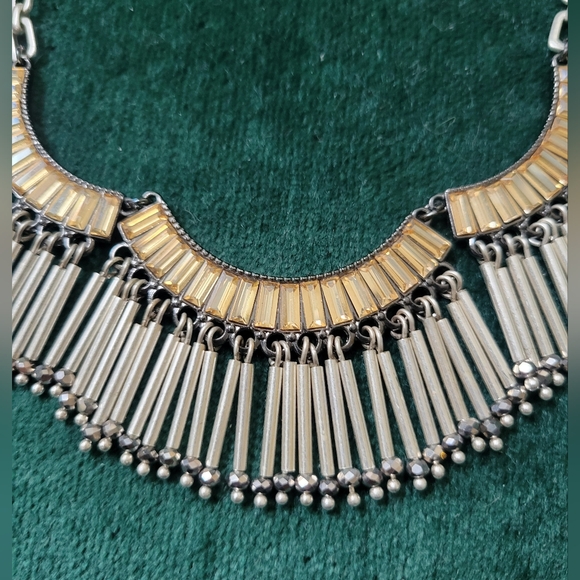 Stella & Dot silver necklace - Picture 2 of 3